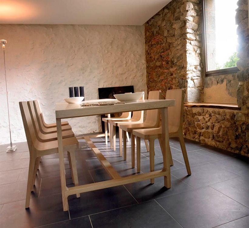 Mesa comedor Emea