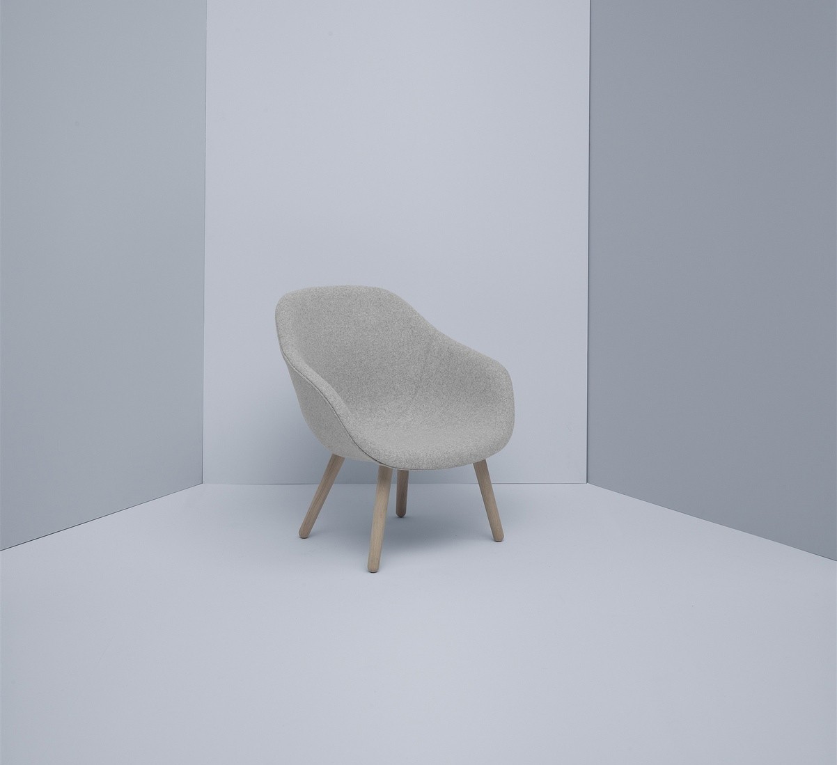 Butaca About a Lounge chair low