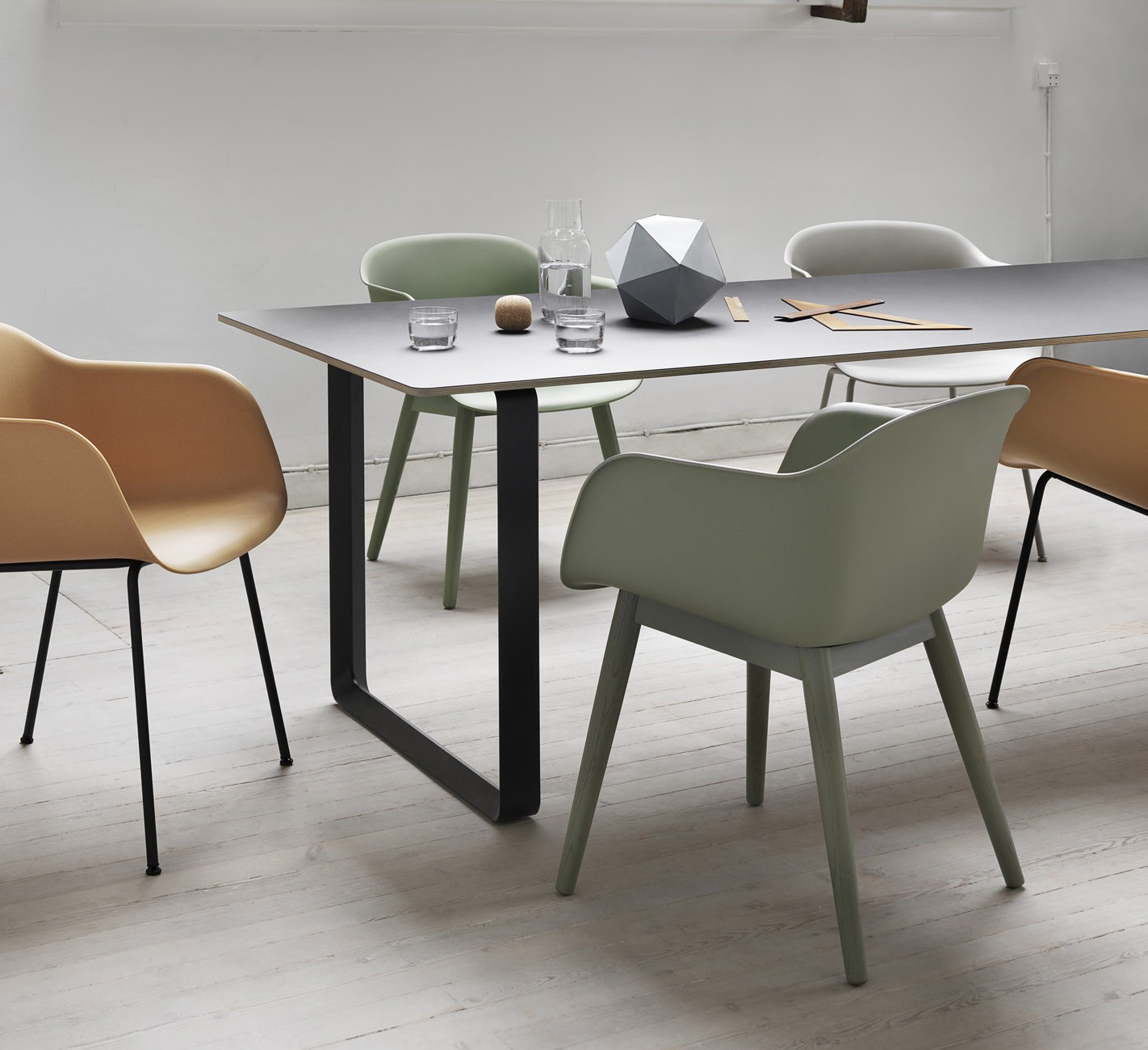 Mesa de comedor 70/70