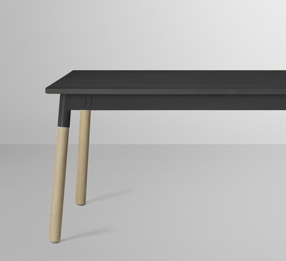 Mesa de comedor Adaptable