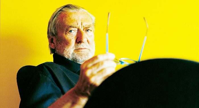 Verner Panton diseñador industriales danés del Siglo XX.